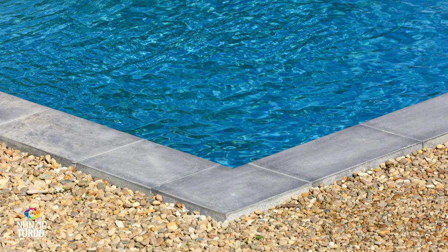Progettazione e realizzazione dell'area piscina