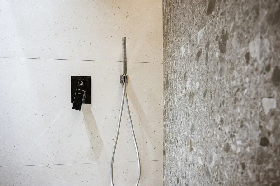 				Progetto per la ridistribuzione degli ambienti interni di un immobile sito a Castelbuono (PA) - Bagno