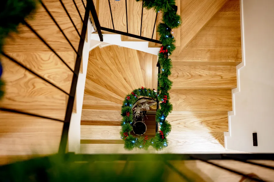 				Progetto per la ridistribuzione degli ambienti interni di un immobile sito a Castelbuono (PA) - Scala interna